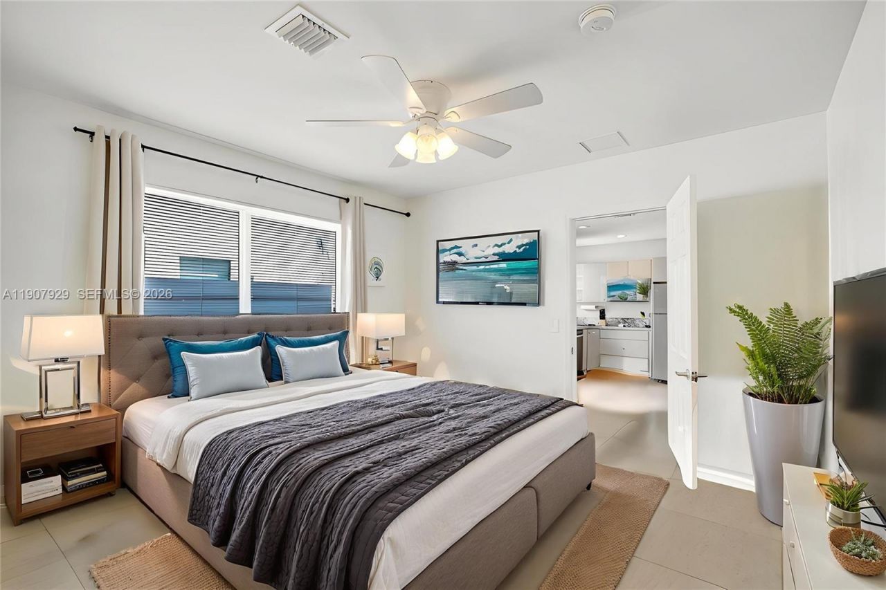 322 Oklahoma St, Hollywood, FL 33019 Photo