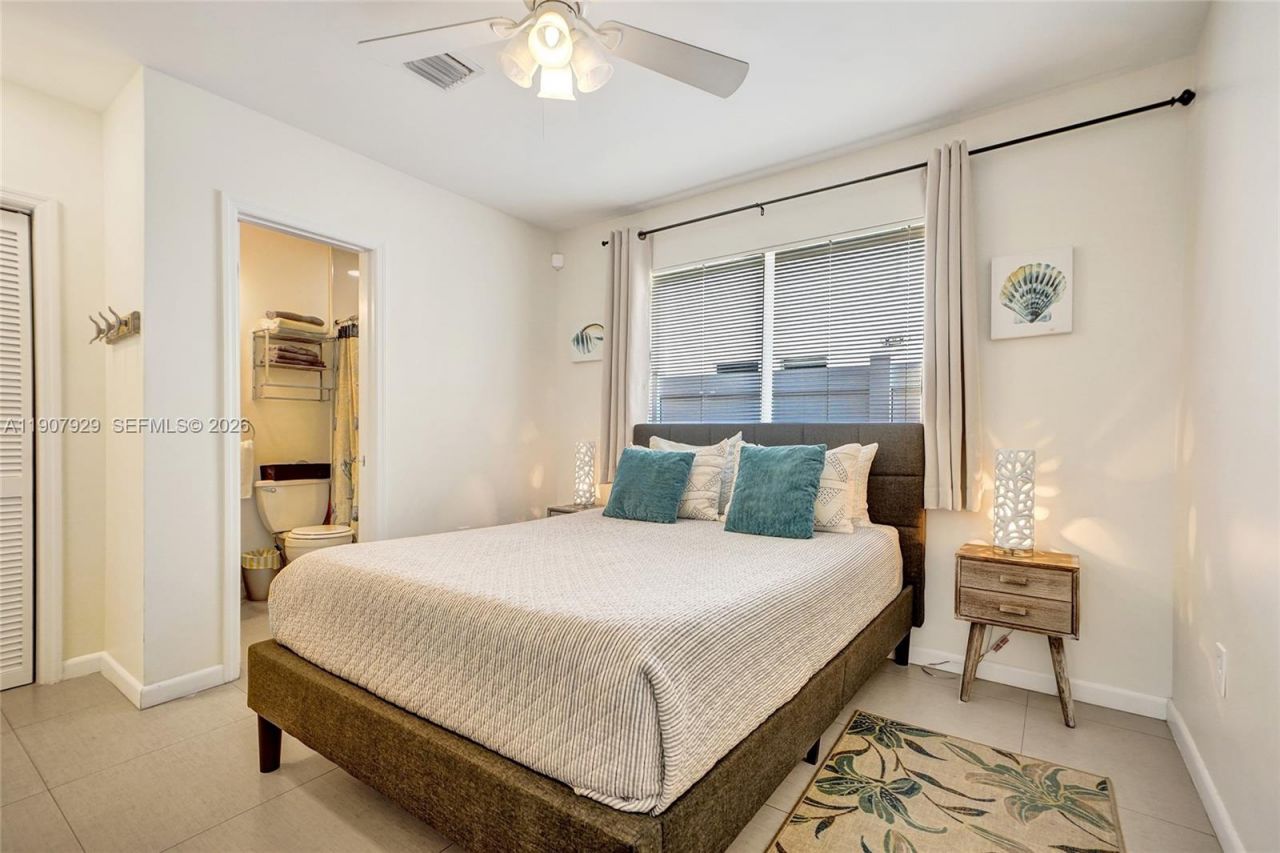 322 Oklahoma St, Hollywood, FL 33019 Photo