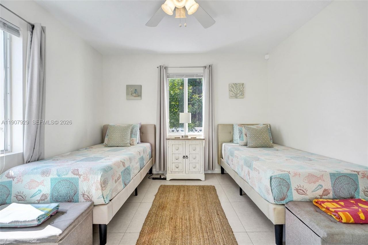 322 Oklahoma St, Hollywood, FL 33019 Photo