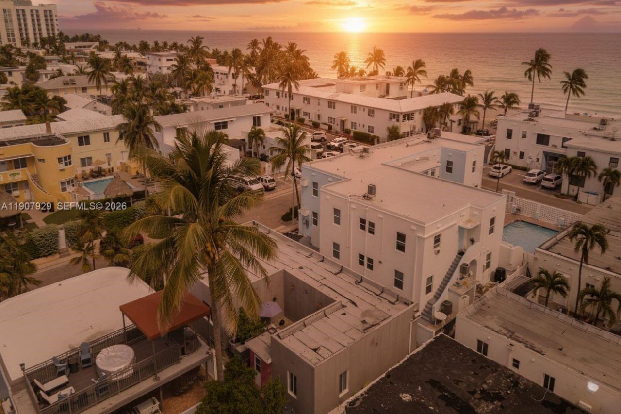 322 Oklahoma St, Hollywood, FL 33019 Photo