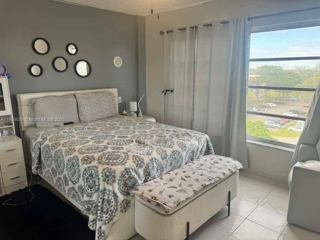 4164 Inverrary Dr, Unit 601, Lauderhill, FL 33319 Photo