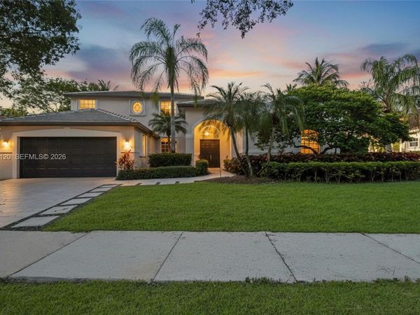 354 Mallard Rd, Weston, FL 33327