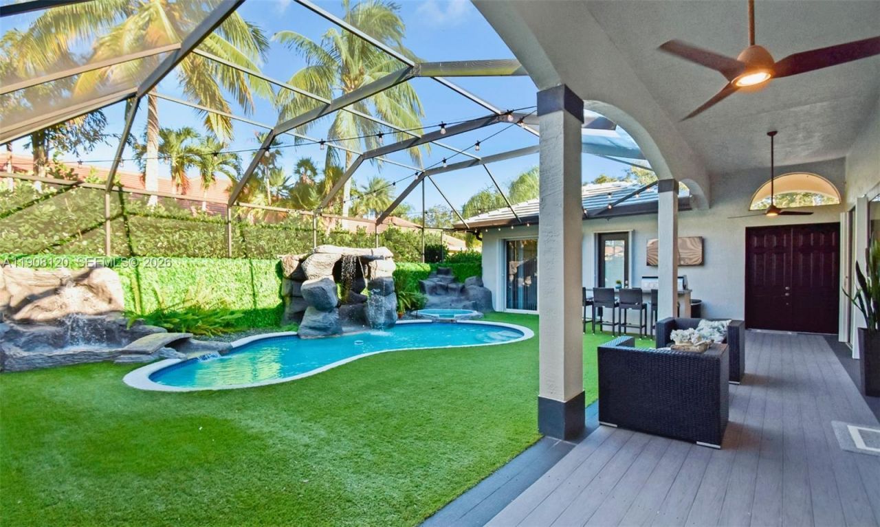 354 Mallard Rd, Weston, FL 33327 Photo