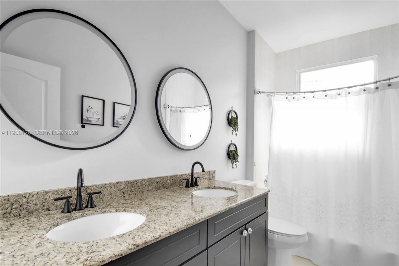 354 Mallard Rd, Weston, FL 33327 Photo