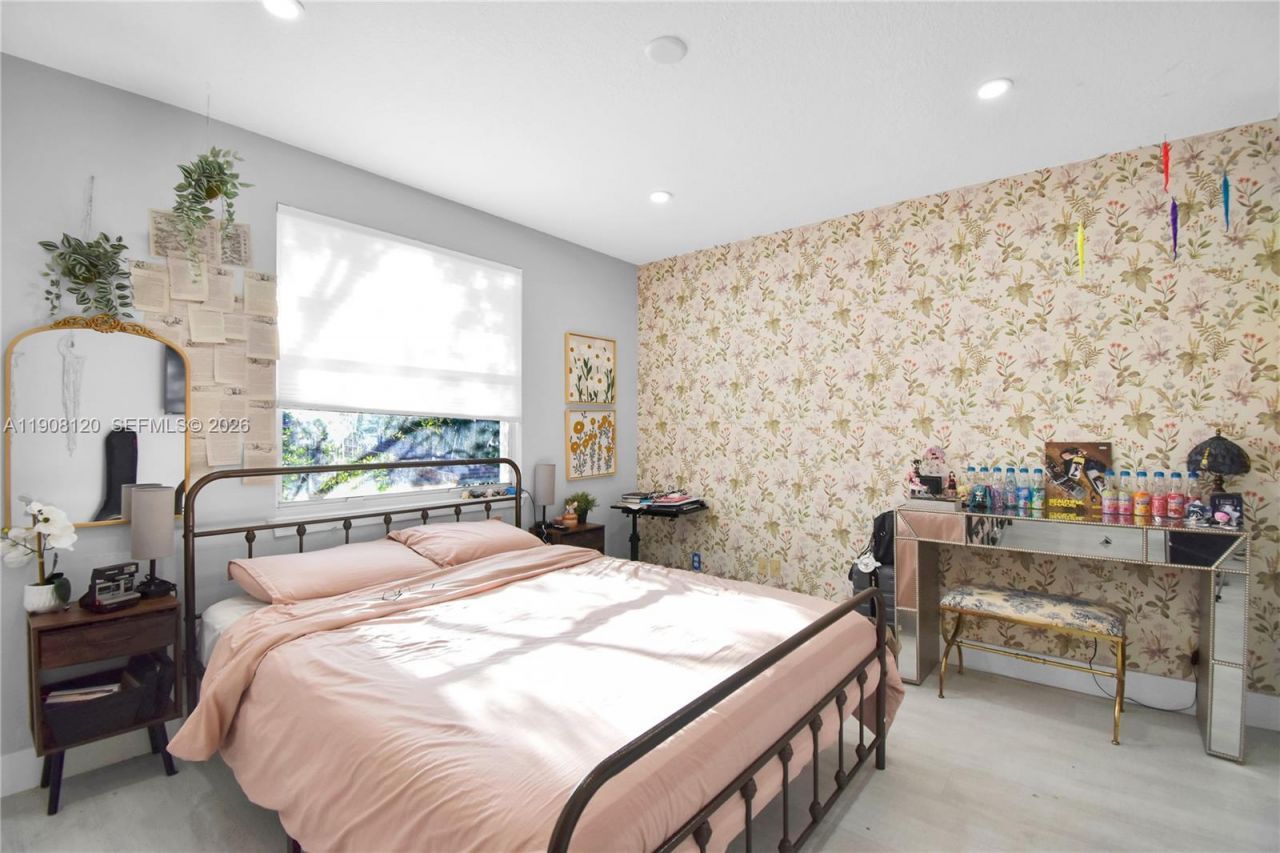 354 Mallard Rd, Weston, FL 33327 Photo