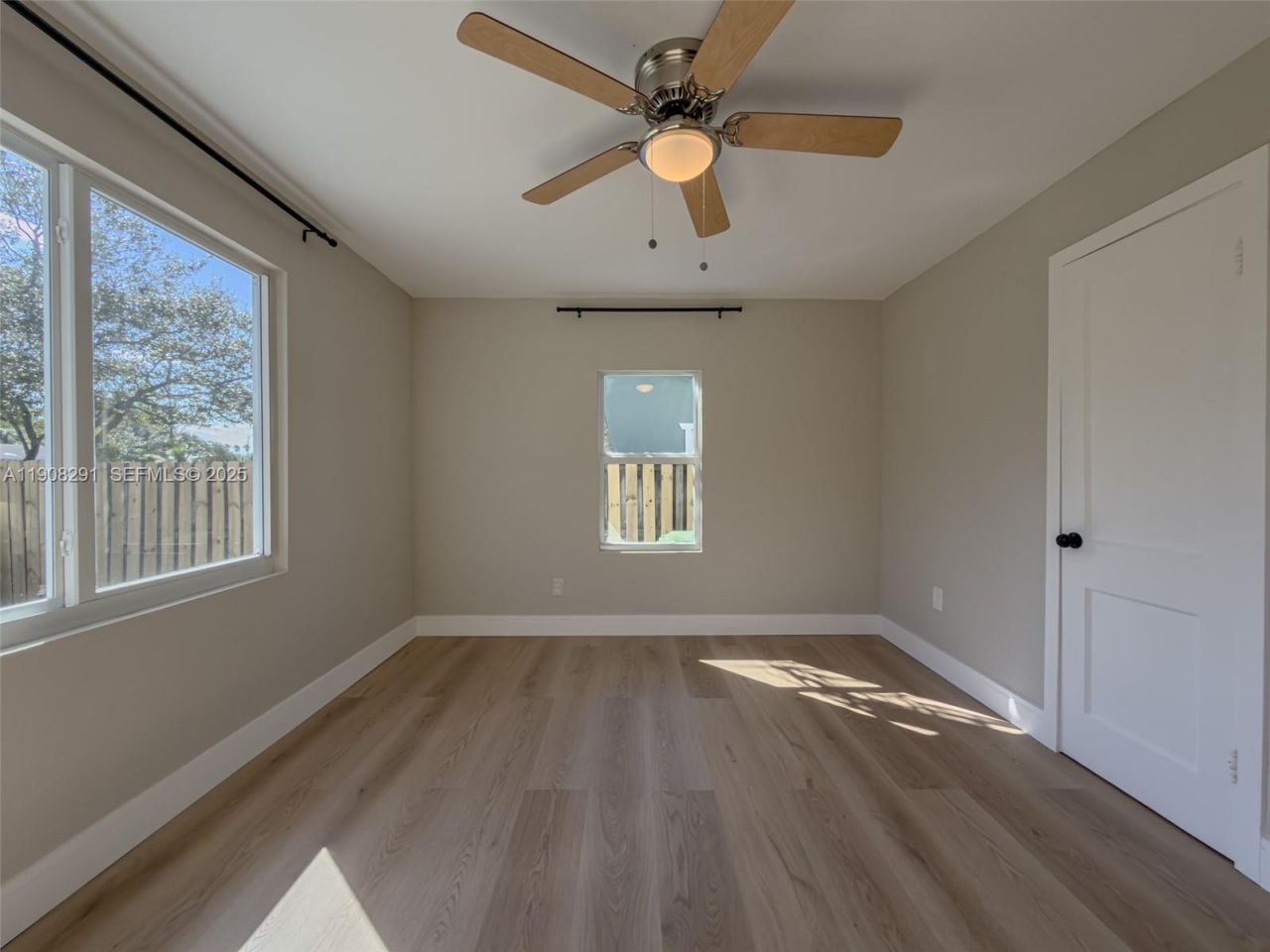 1813 SW 10th St, Fort Lauderdale, FL 33312 Photo