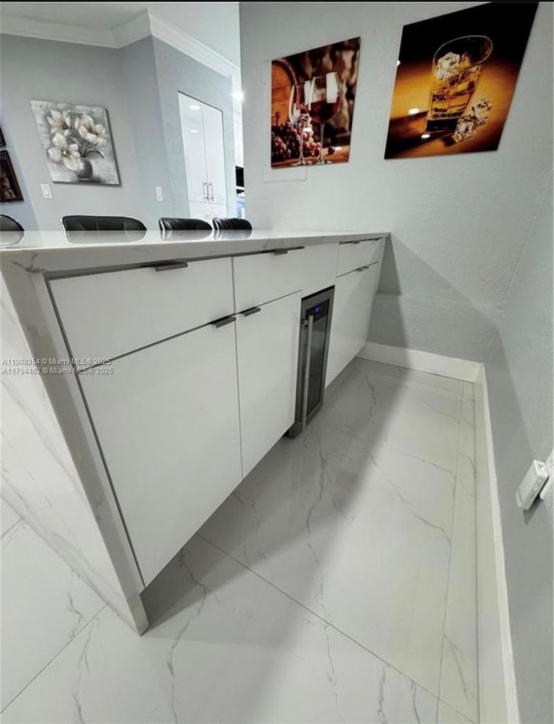 12663 NW 8th Way, Miami, FL 33182 Photo