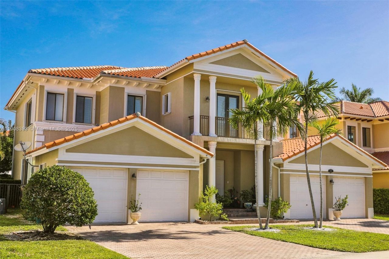 7847 SW 195th Ter, Cutler Bay, FL 33157 Main Photo