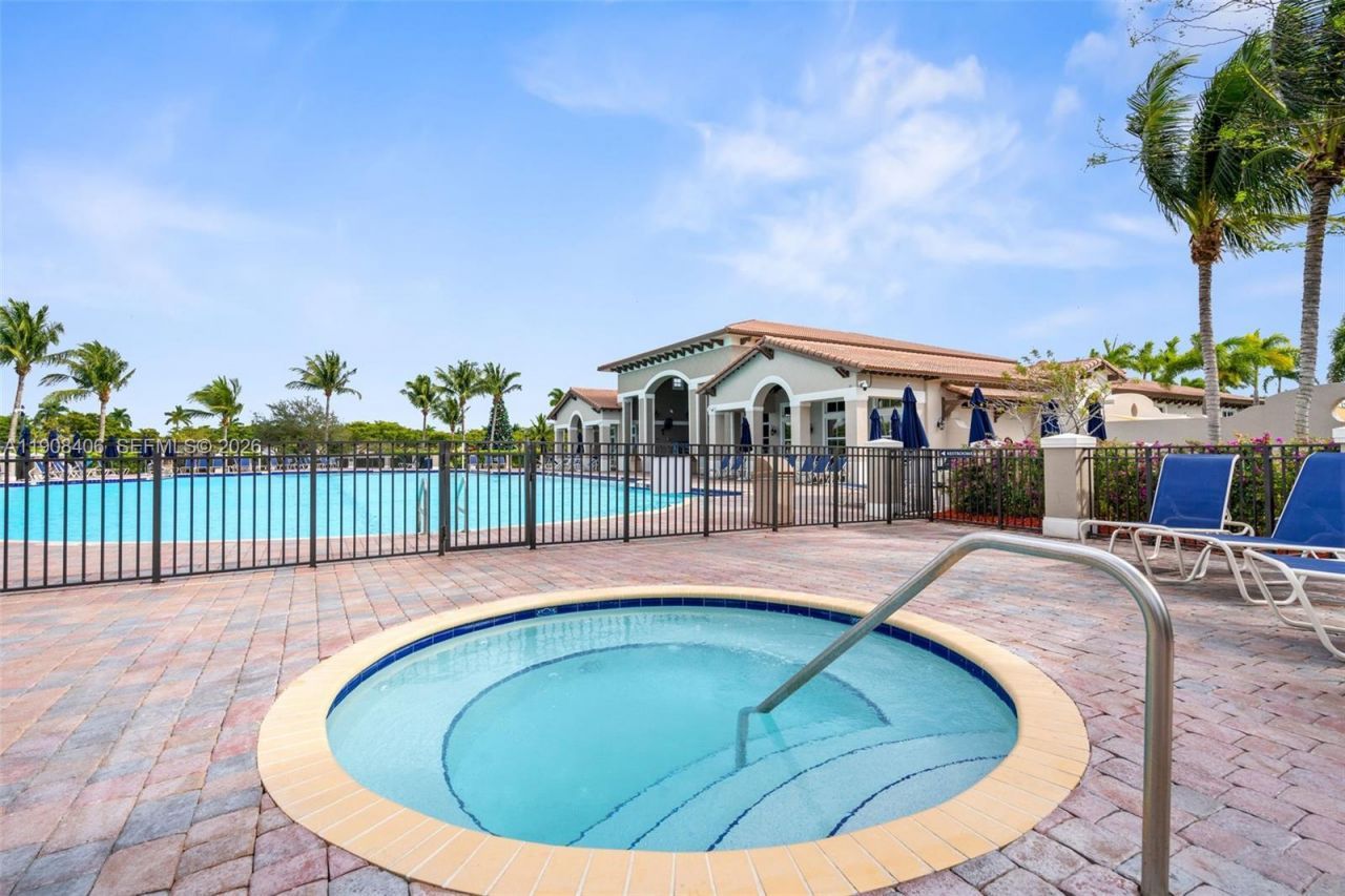 22841 SW 88th Pl, Unit 205, Cutler Bay, FL 33190 Photo