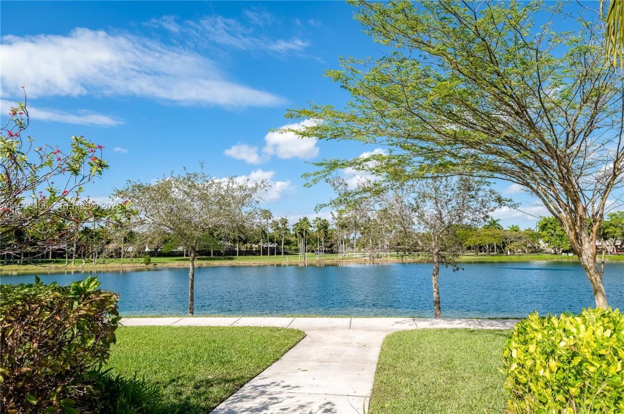 22841 SW 88th Pl, Unit 205, Cutler Bay, FL 33190 Photo