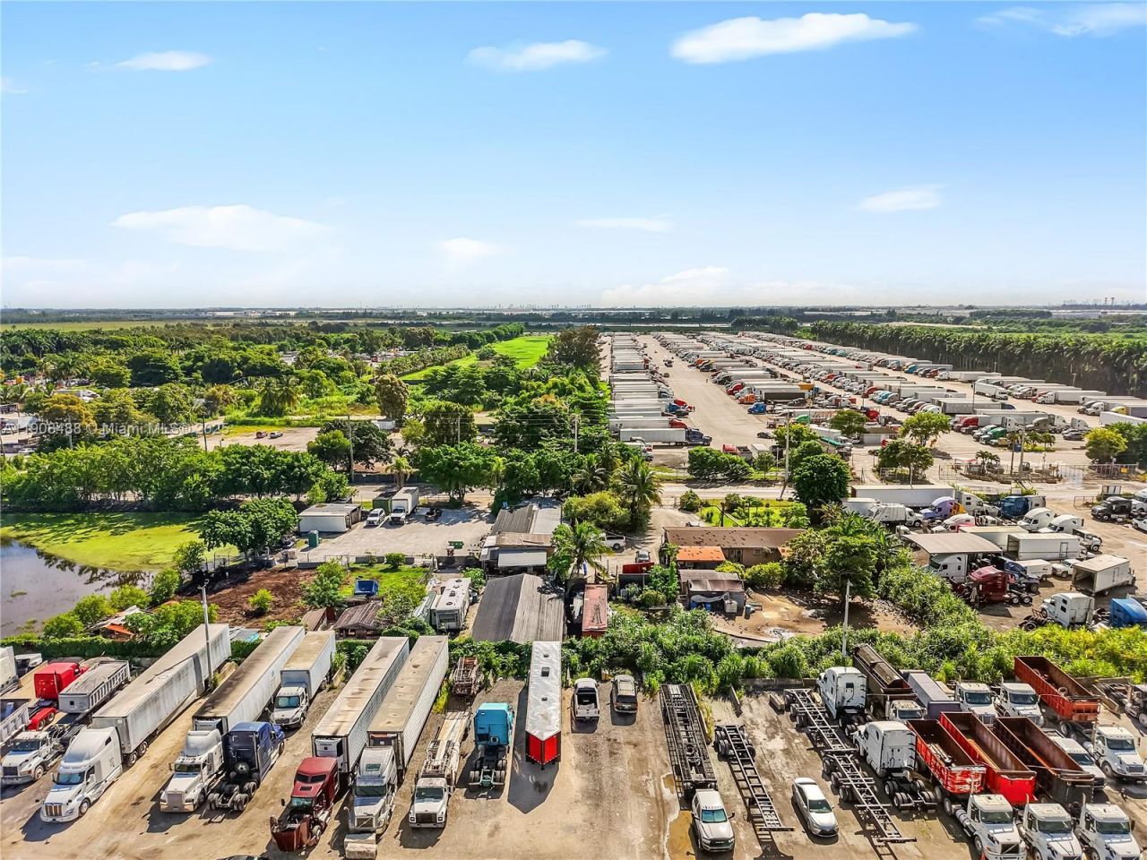 15550 NW 122nd Ave, Hialeah, FL 33018 Photo