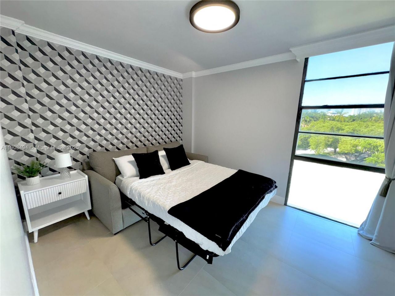 20500 W Country Club Dr, Unit 501, Aventura, FL 33180 Photo