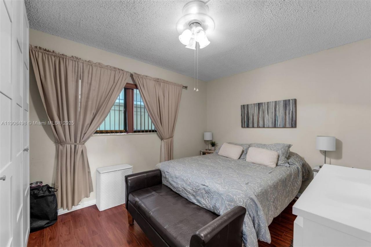 8650 SW 133rd Ave Rd, Unit 216, Miami, FL 33183 Photo