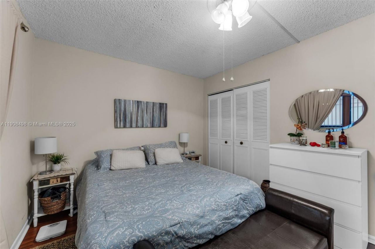 8650 SW 133rd Ave Rd, Unit 216, Miami, FL 33183 Photo