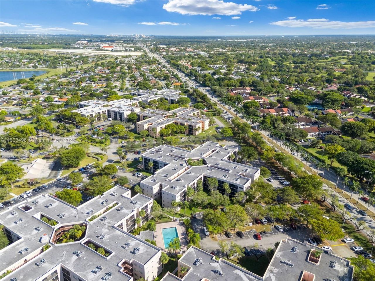 8650 SW 133rd Ave Rd, Unit 216, Miami, FL 33183 Photo