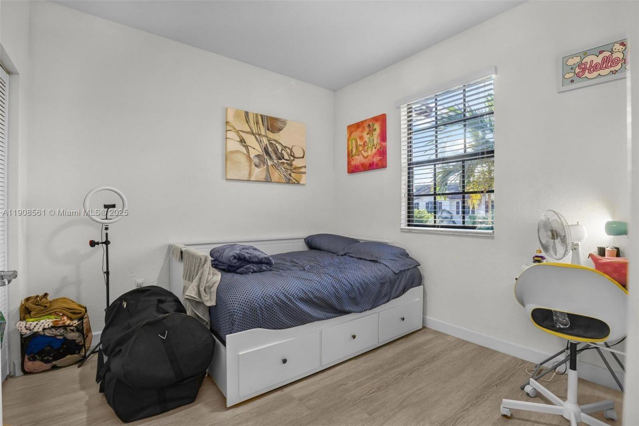 161 SE 34th Ter, Homestead, FL 33033 Photo