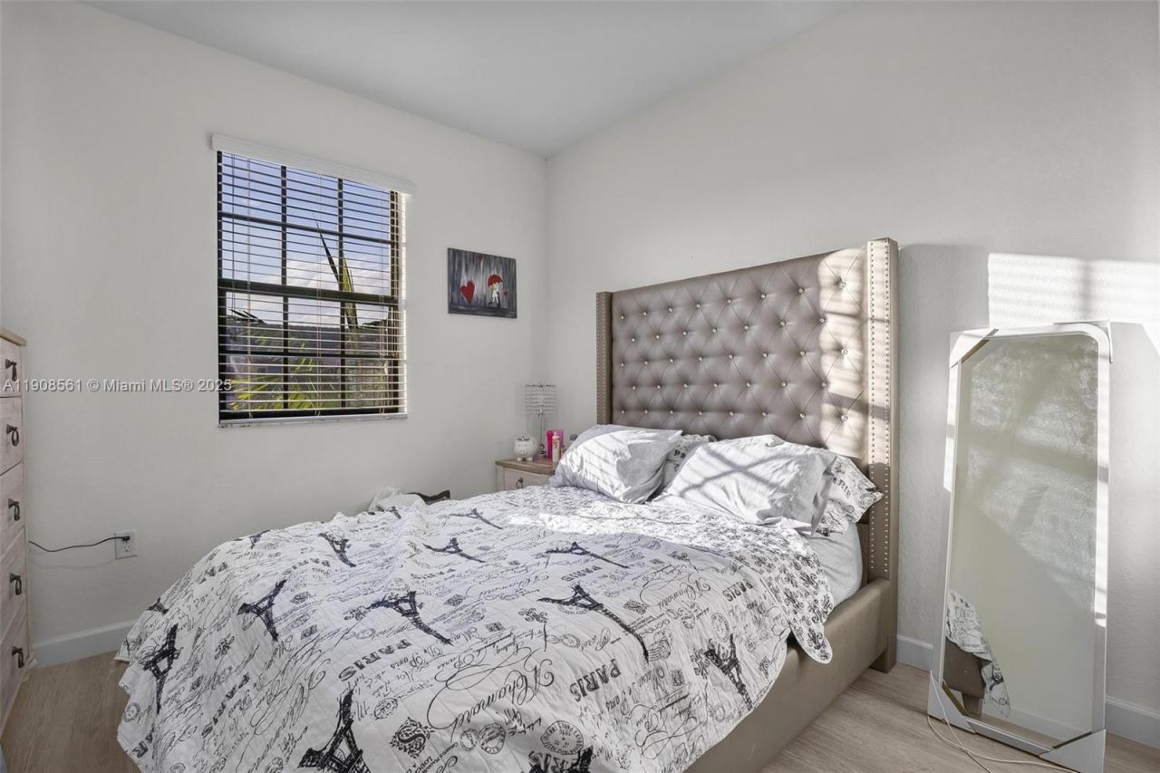 161 SE 34th Ter, Homestead, FL 33033 Photo