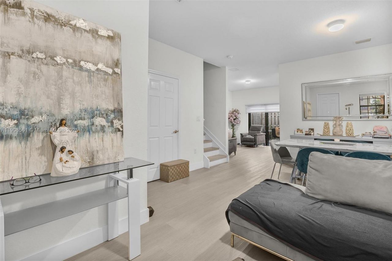 161 SE 34th Ter, Homestead, FL 33033 Photo