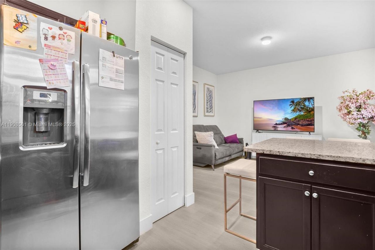 161 SE 34th Ter, Homestead, FL 33033 Photo