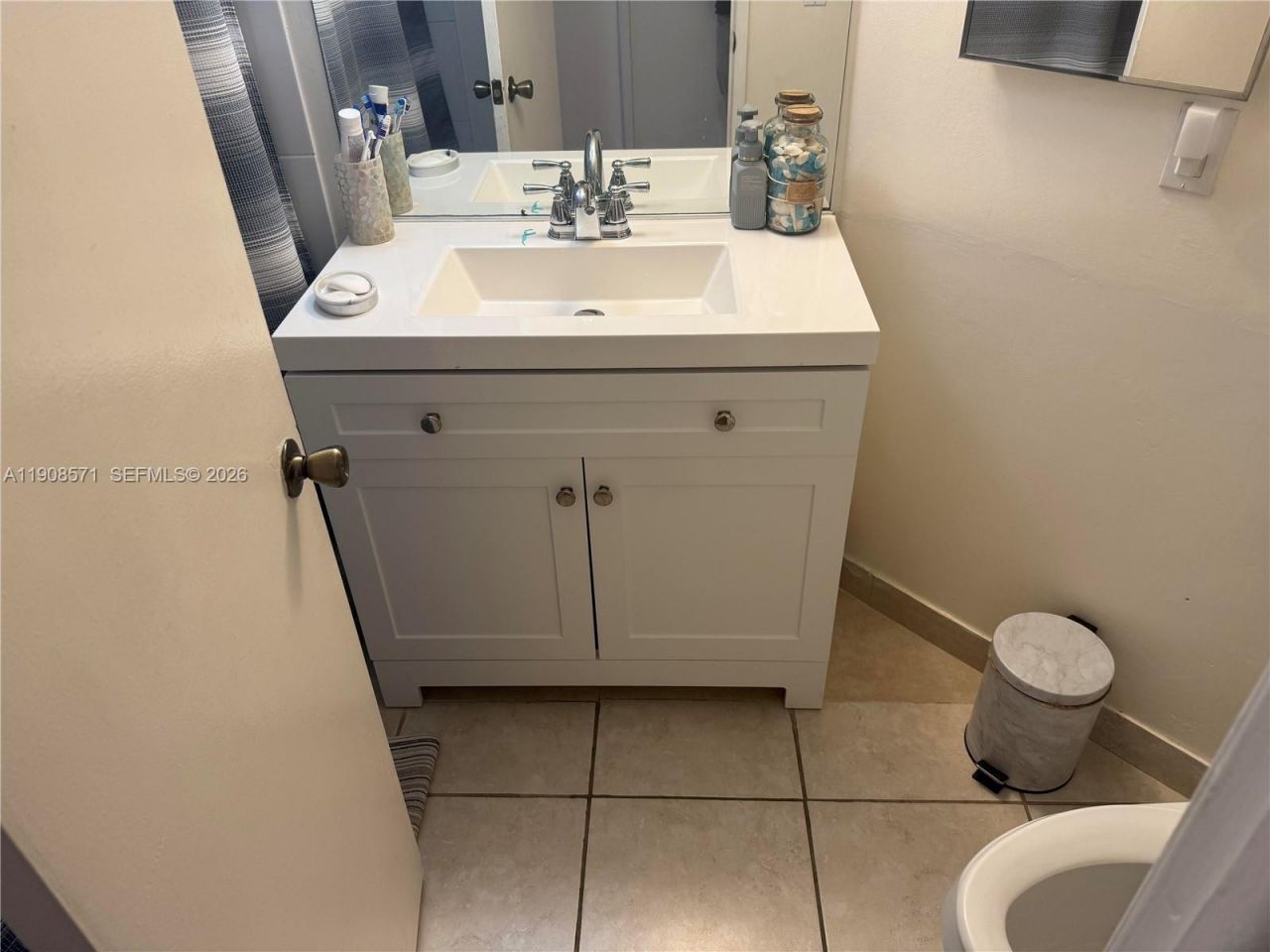 9735 Fontainebleau Blvd, Unit G205, Miami, FL 33172 Photo