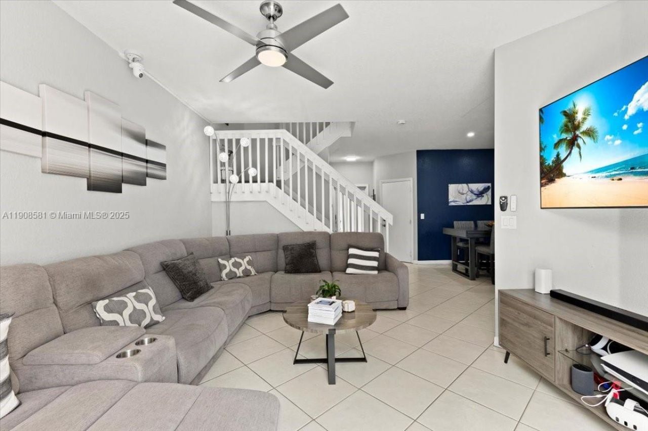 4086 NW 92nd Ave, Sunrise, FL 33351 Photo