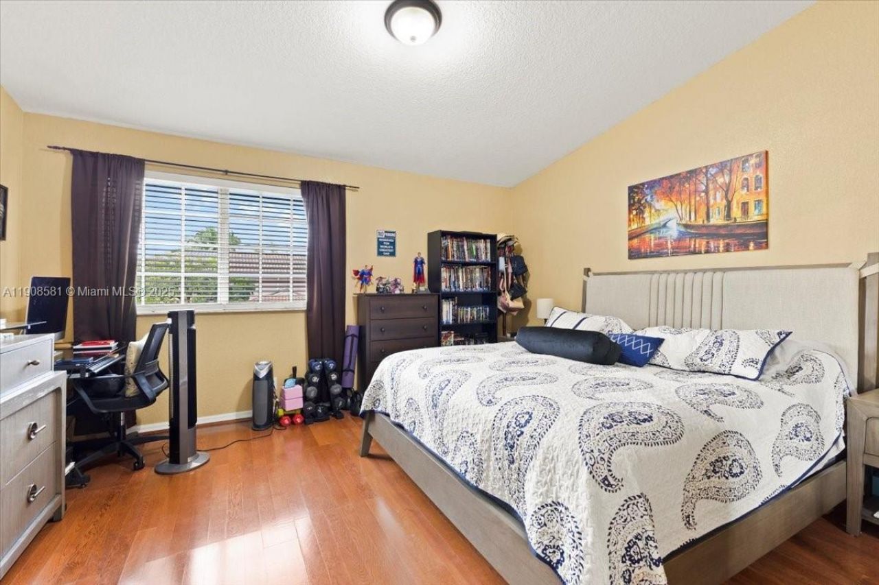 4086 NW 92nd Ave, Sunrise, FL 33351 Photo