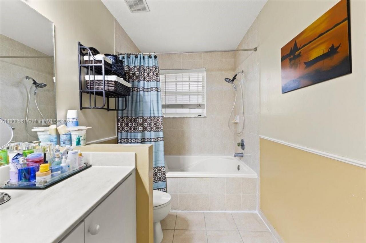 4086 NW 92nd Ave, Sunrise, FL 33351 Photo