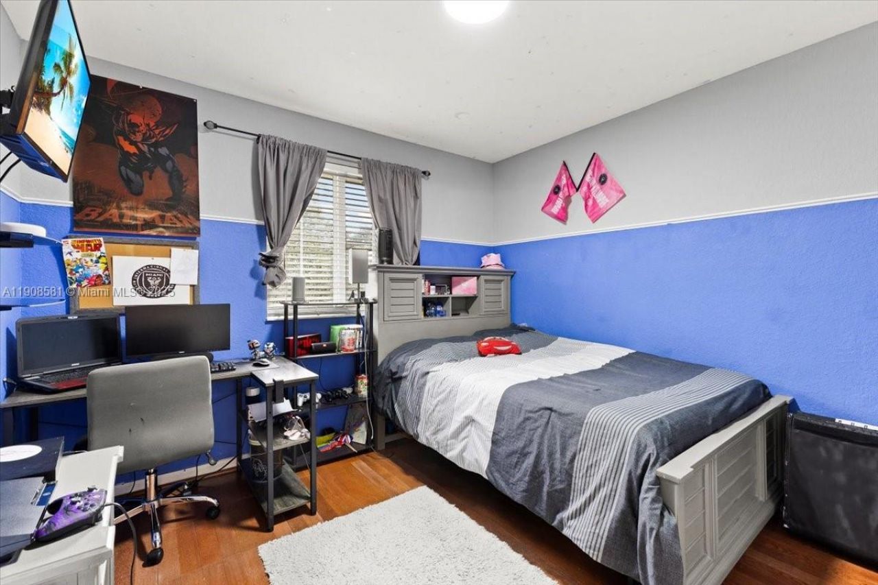 4086 NW 92nd Ave, Sunrise, FL 33351 Photo