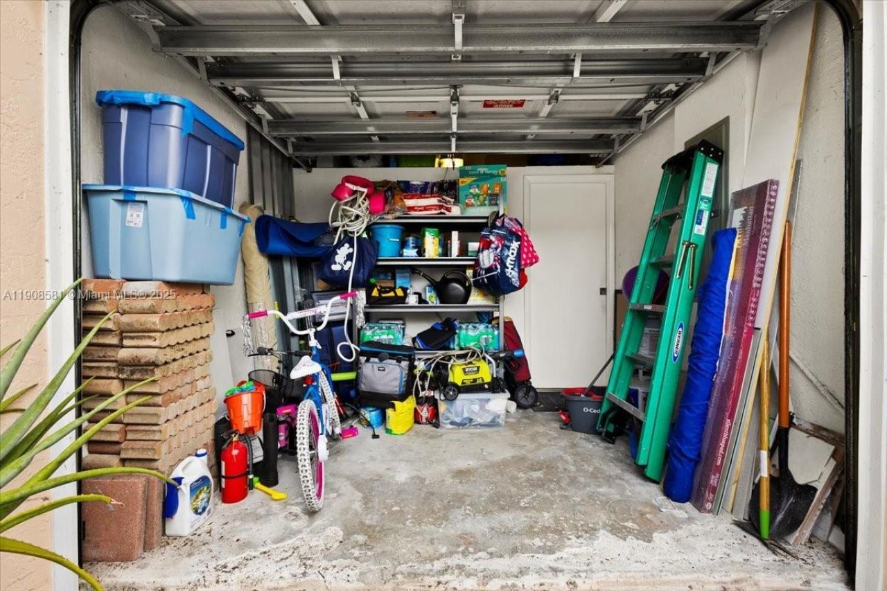 4086 NW 92nd Ave, Sunrise, FL 33351 Photo