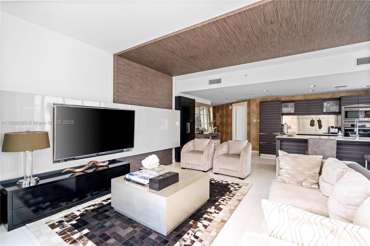 Please Call For Address, Unit 3501, Miami, FL 33131 Photo