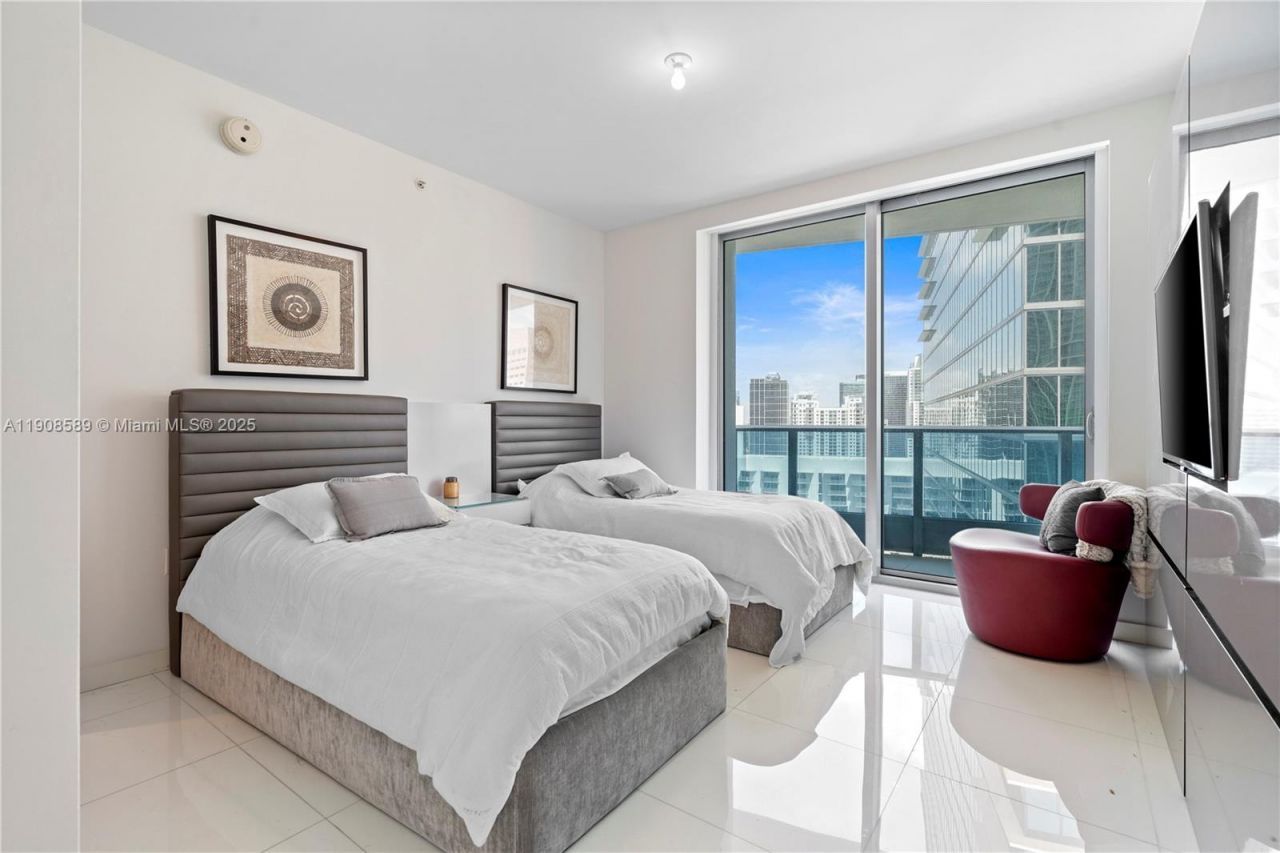 Please Call For Address, Unit 3501, Miami, FL 33131 Photo