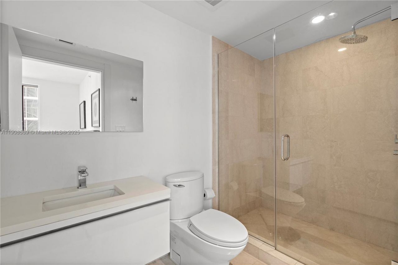 Please Call For Address, Unit 3501, Miami, FL 33131 Photo