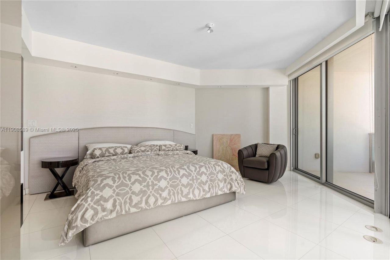 Please Call For Address, Unit 3501, Miami, FL 33131 Photo