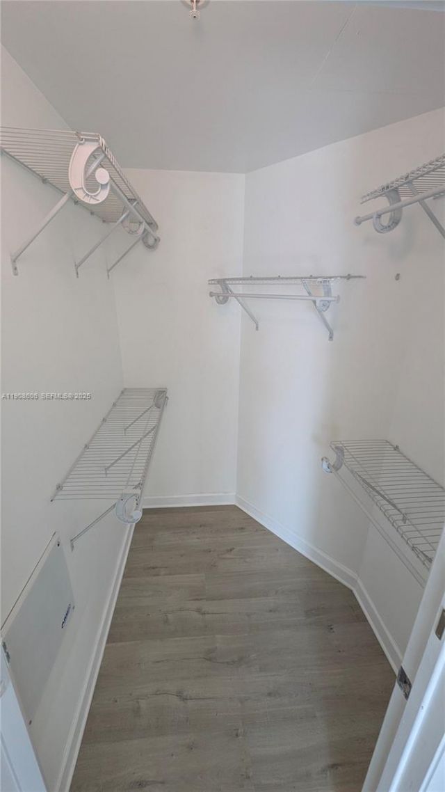 1900 N Bayshore Dr, Unit 4007, Miami, FL 33132 Photo