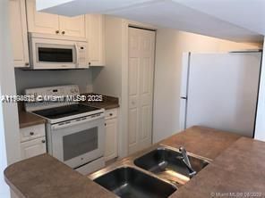 17125 N Bay Rd, Unit 3601, Sunny Isles Beach, FL 33160 Photo