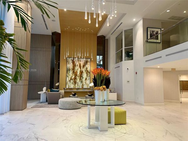 21055 Yacht Club Dr, Unit 2202, Aventura, FL 33180