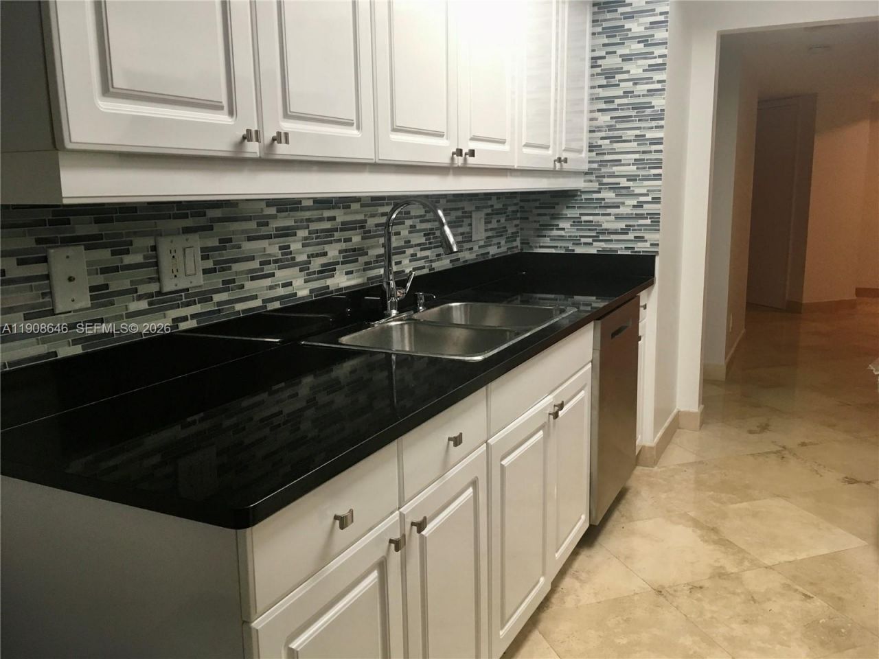 21055 Yacht Club Dr, Unit 2202, Aventura, FL 33180 Photo