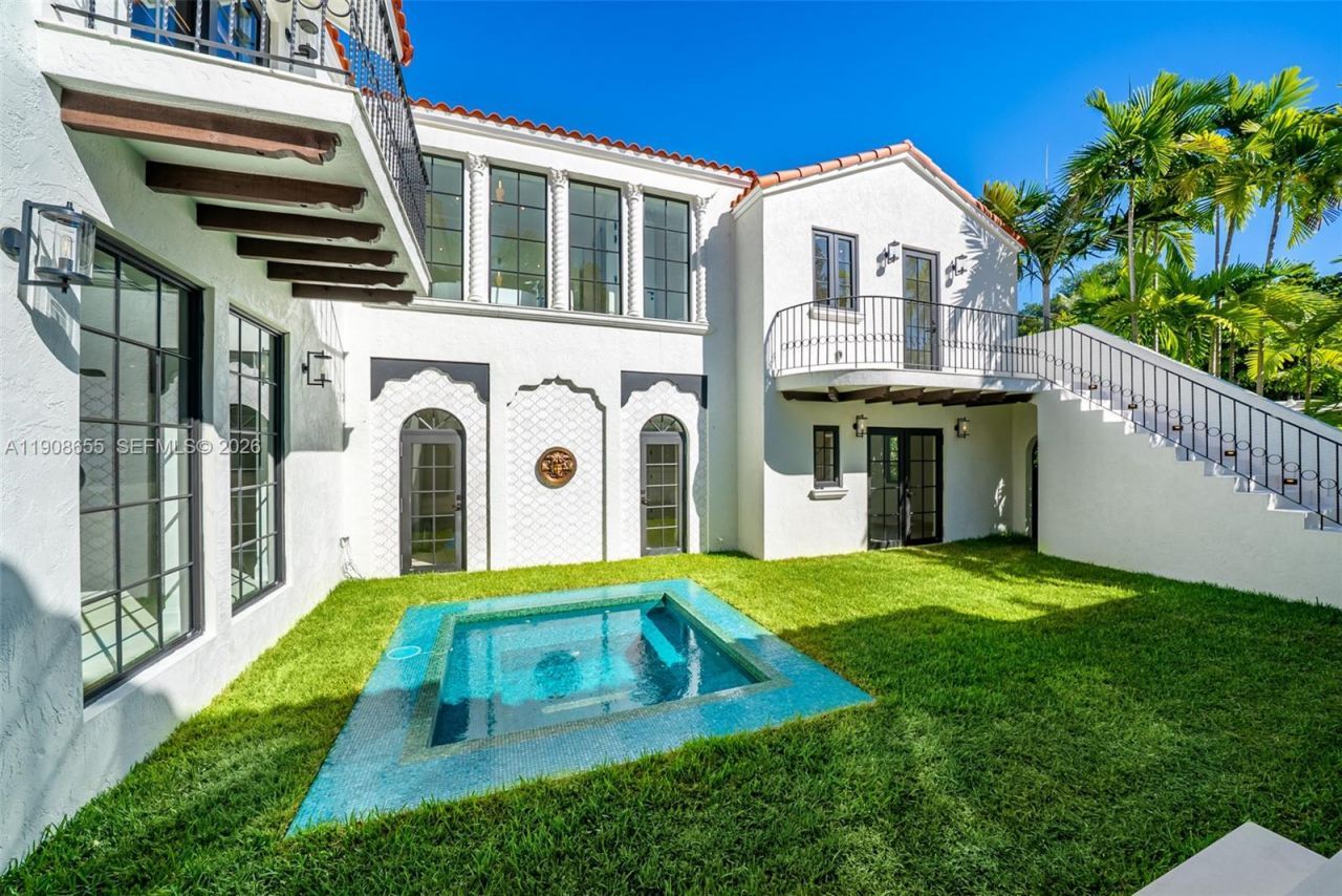 601 NE 56th St, Miami, FL 33137 Photo