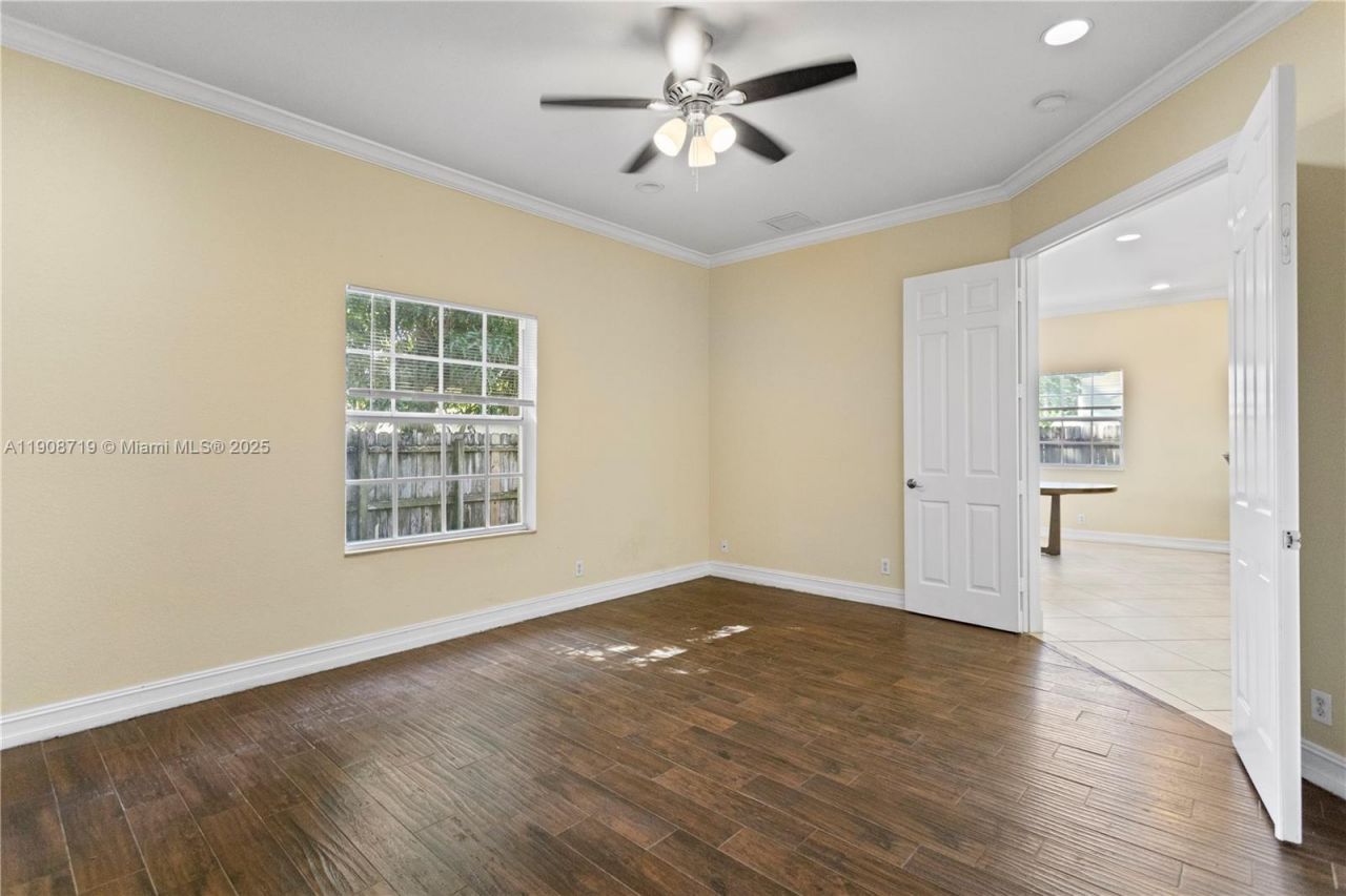 2588 NW 5th St, Pompano Beach, FL 33069 Photo