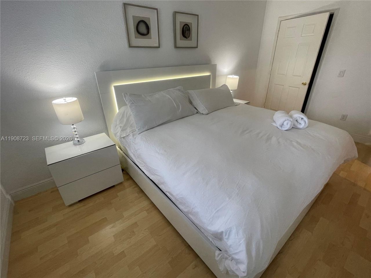 3255 NE 184th St, Unit 12409, Aventura, FL 33160 Photo