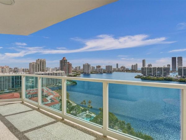 3301 NE 183rd St, Unit 2007, Aventura, FL 33160