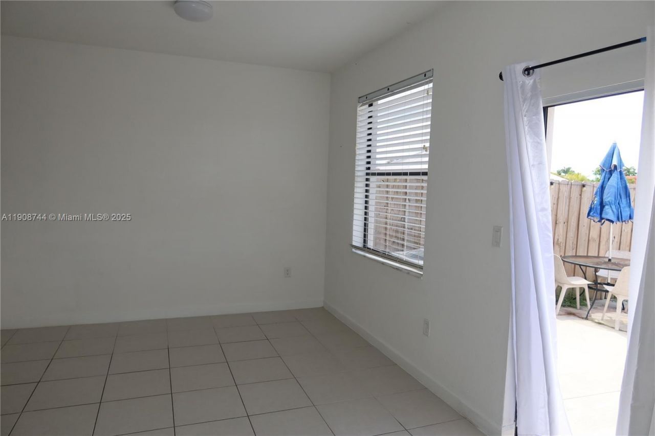 18240 SW 148th Rd, Unit 18240, Miami, FL 33187 Photo