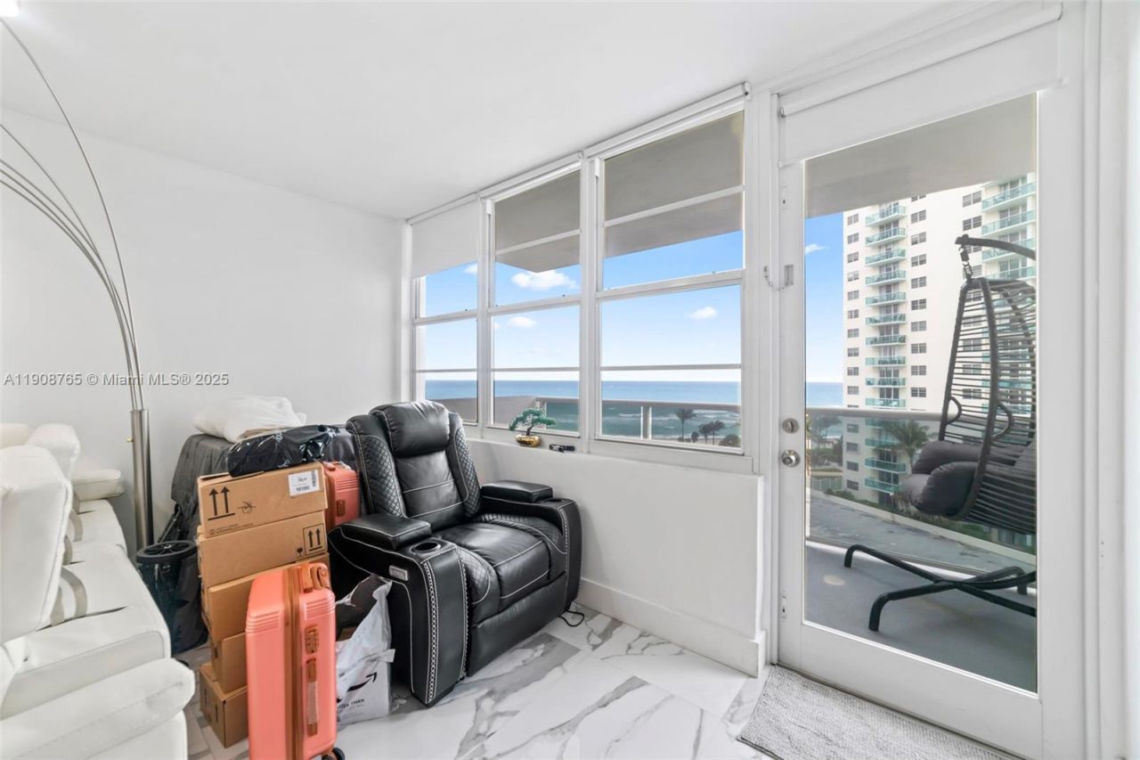 3725 S Ocean Dr, Unit 716, Hollywood, FL 33019 Photo