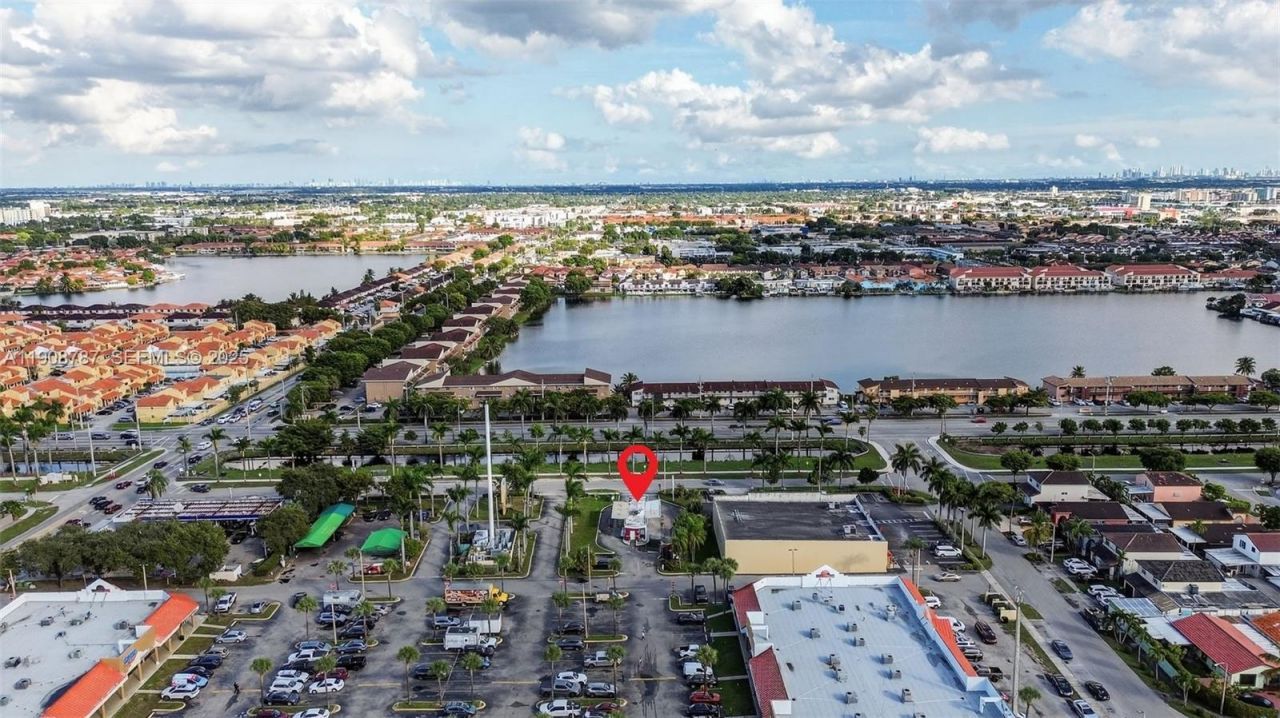 Farm Store Franchise For Sale In Hialeah Gardens, Hialeah Gardens, FL 33018 Photo