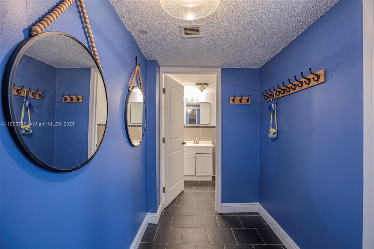 437 Golden Isles Dr, Unit 9B-C, Hallandale Beach, FL 33009 Photo