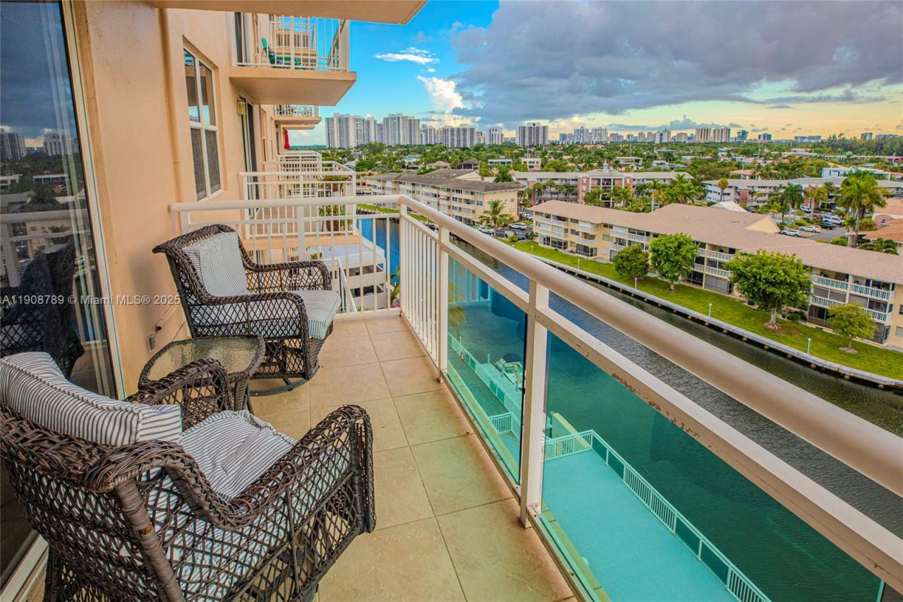 437 Golden Isles Dr, Unit 9B-C, Hallandale Beach, FL 33009 Photo