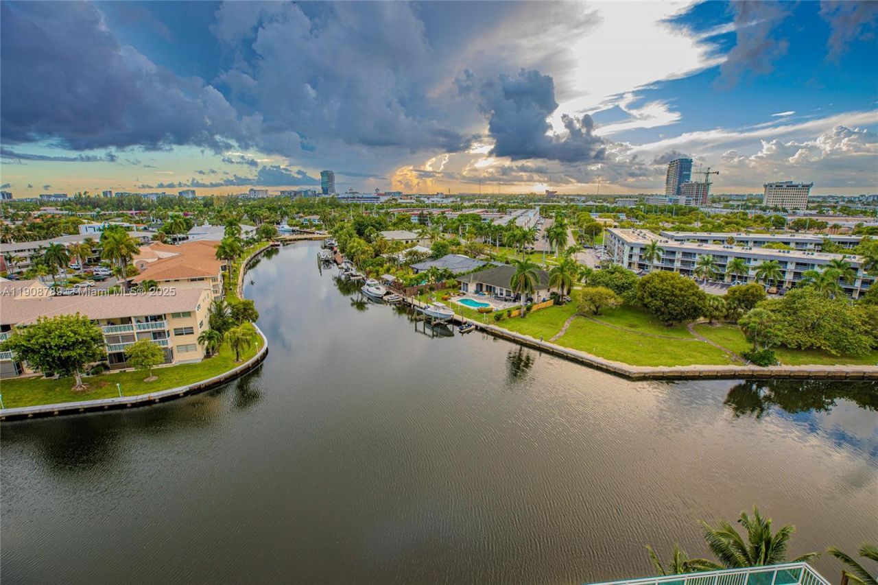 437 Golden Isles Dr, Unit 9B-C, Hallandale Beach, FL 33009 Photo