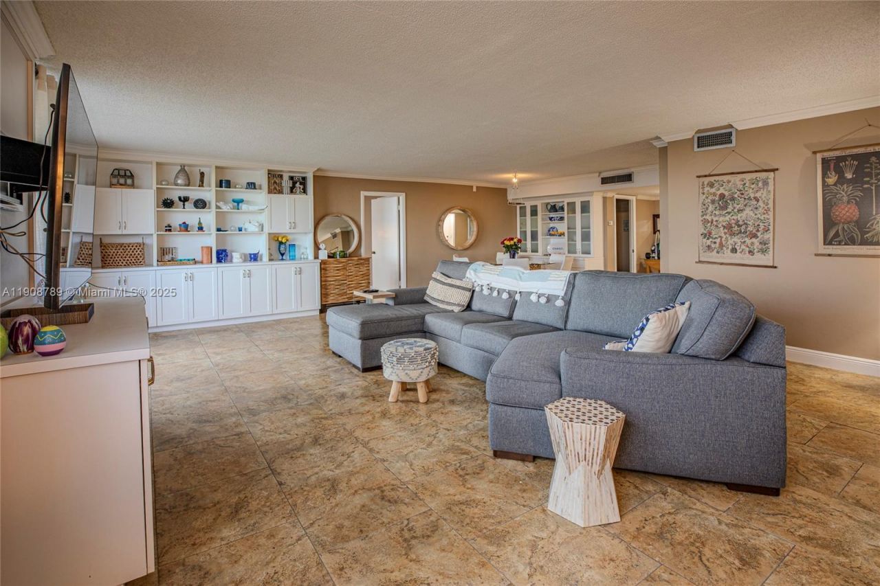 437 Golden Isles Dr, Unit 9B-C, Hallandale Beach, FL 33009 Photo