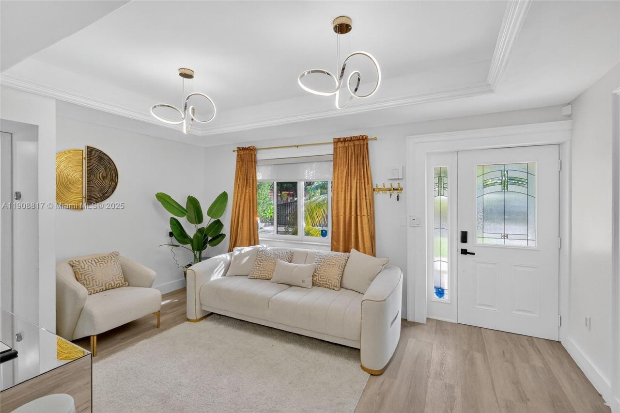 155 NW 124th St, North Miami, FL 33168 Photo