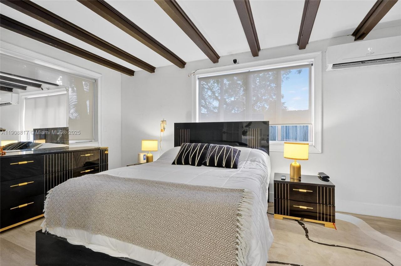 155 NW 124th St, North Miami, FL 33168 Photo